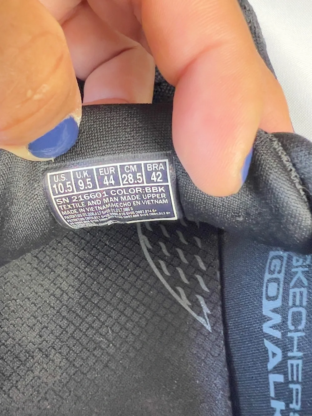 Skechers lightweight knit